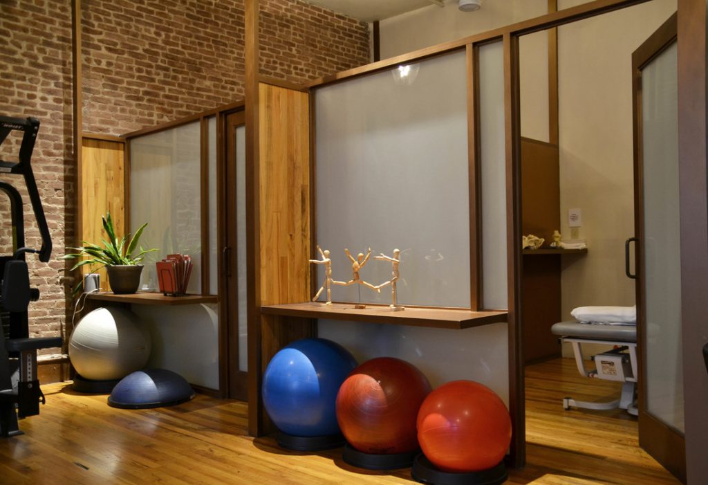 James Fowler Physical Therapy: Interior